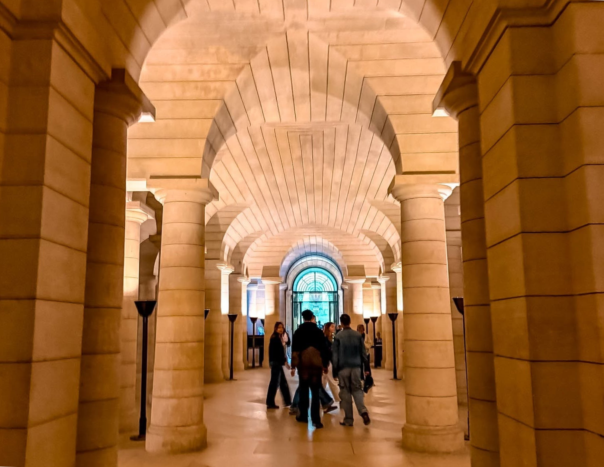 Panthéon Paris Guide.png